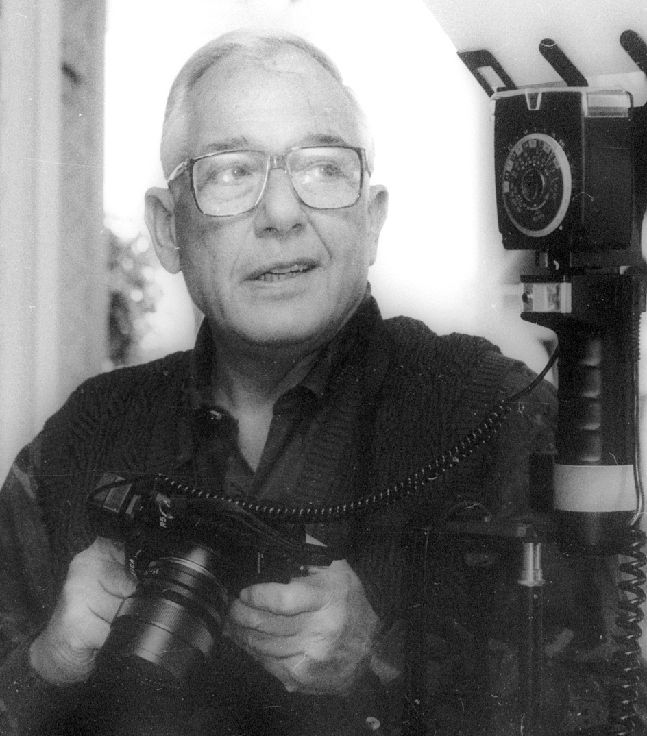 Irving Posluns with his camera